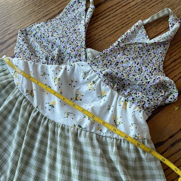 ASOS Design Maternity Mixed Print Tiered Smock Playsuit With Tie Back Detail SZ - Picture 11 of 12